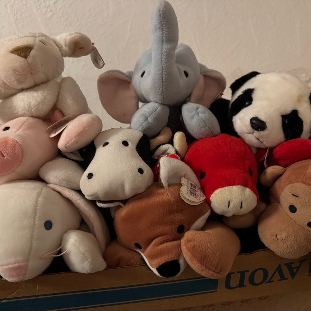Ty Beanie buddy panda and 8 pillow pals